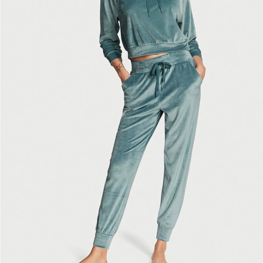 Amazingly soft & cozy sage green velour joggers by Victoria Secret